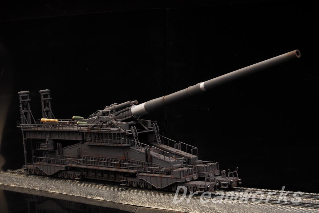 German superheavy Railway Gun - Schwerer Gustav (Dora) : r