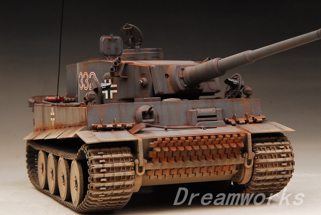 Award Winner Built 1/35 Pz.VI.Tiger #332 Schwere Panzer